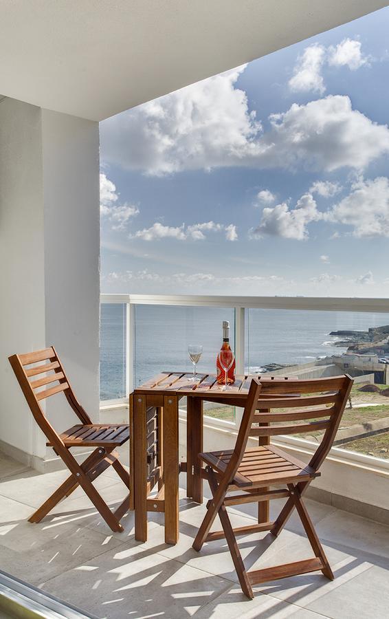 Marvellous Seafront Apartment Sliema Exterior photo